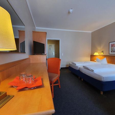 Hotel Quellenhof Baden-Baden Pokój zdjęcie