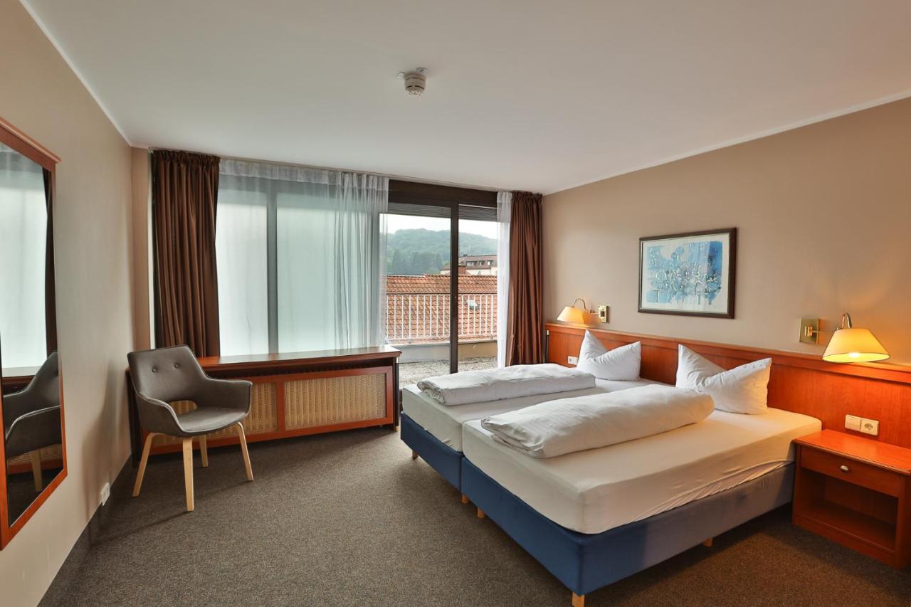 Hotel Quellenhof Baden-Baden Zewnętrze zdjęcie