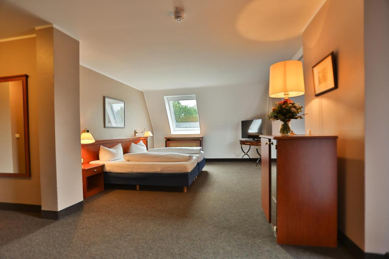 Hotel Quellenhof Baden-Baden Zewnętrze zdjęcie
