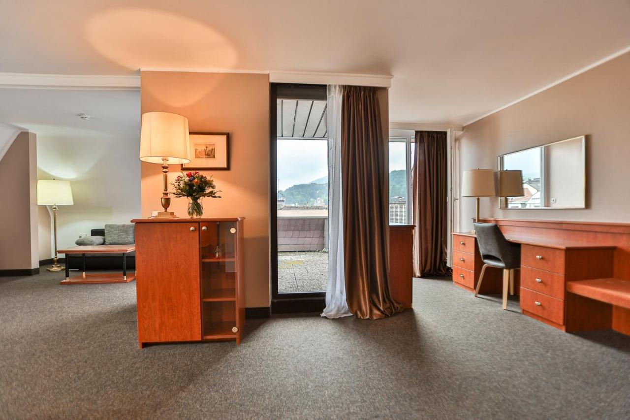 Hotel Quellenhof Baden-Baden Zewnętrze zdjęcie